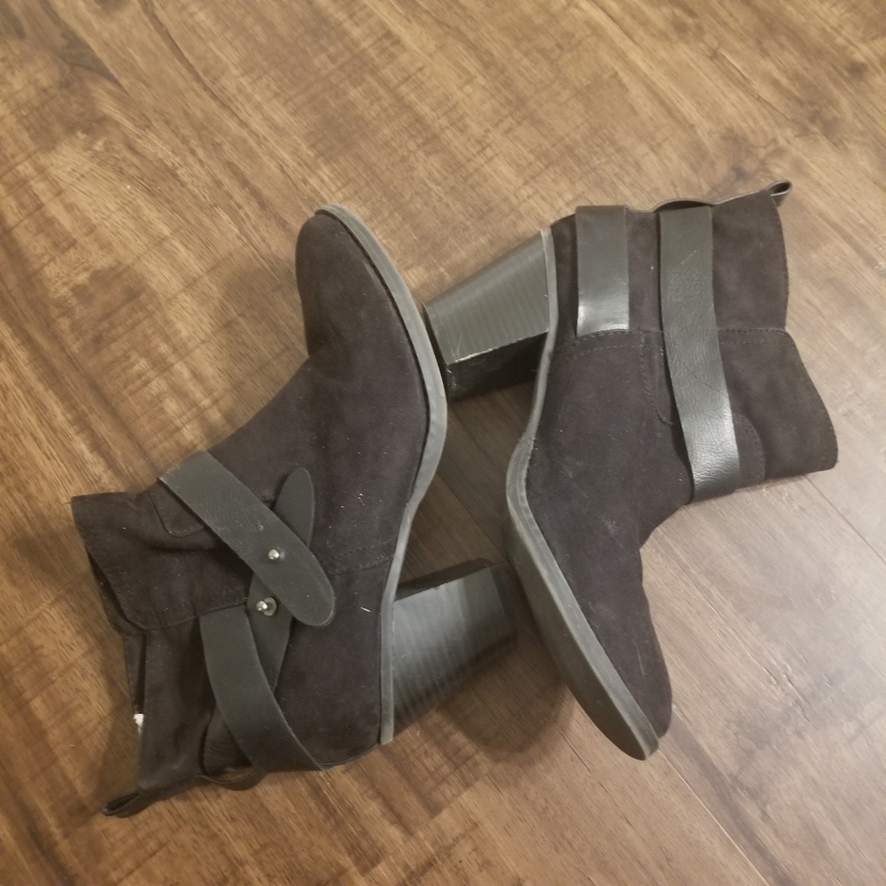 Ankle boots